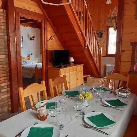 Le Nid D'aigle Casa de Férias Arêches