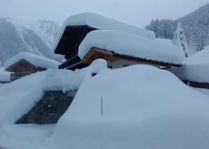 Le Nid D'aigle Arêches